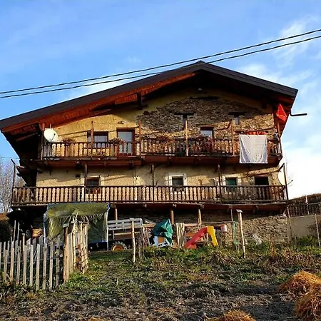 Oda ve Kahvaltı Agri-b&b Lou Col 3*