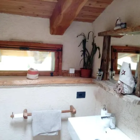Agri-b&b Lou Col Alojamento de Acomodação e Pequeno-almoço