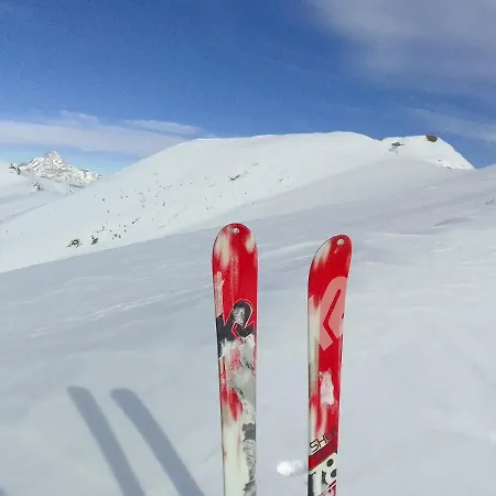 Agri-b&b Lou Col 住宿加早餐酒店 Canosio