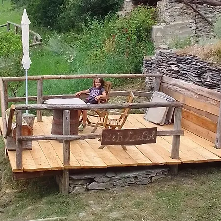 Oda ve Kahvaltı Agri-b&b Lou Col