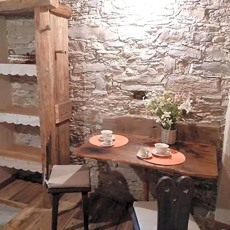 Agri-b&b Lou Col Alojamento de Acomodação e Pequeno-almoço 3*