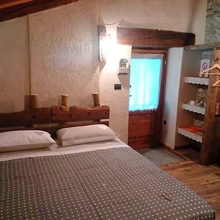 Alojamento de Acomodação e Pequeno-almoço Agri-b&b Lou Col