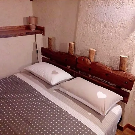 Agri-b&b Lou Col Alojamento de Acomodação e Pequeno-almoço Canosio